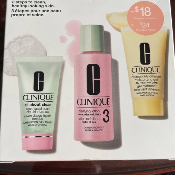 Clinique 3-Step Skincare Set for Combination Oily Skin –Travel Size – Macy’s NEW - Picture 1 of 8